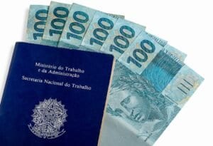 Saque do FGTS: como usar para quitar dívidas?